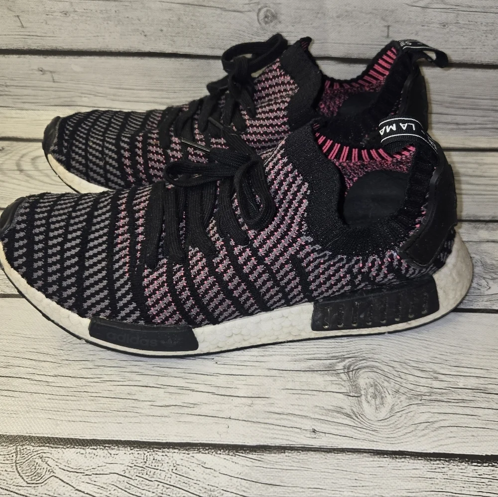 Adidas NMD_R1 STLT Primeknit Solar Pink Black Men’s 10.5 Boost Sneakers